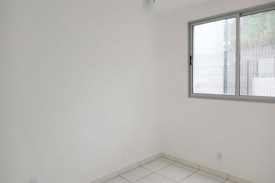 Quarto de apartamento para alugar com 2 quartos, 60m² em Pechincha, Rio de Janeiro