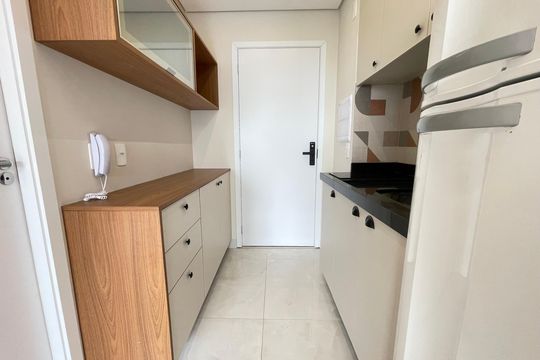 Cozinha de kitnet/studio à venda com 1 quarto, 23m² em Butantã, São Paulo