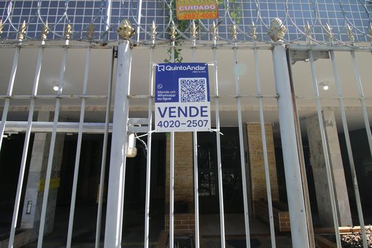 Placa de apartamento à venda com 2 quartos, 70m² em Vila da Penha, Rio de Janeiro