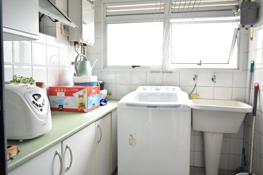 Área de Serviço de apartamento à venda com 3 quartos, 98m² em Bosque da Saúde, São Paulo