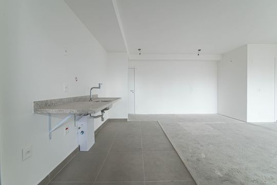 Cozinha de apartamento para alugar com 1 quarto, 71m² em Pinheiros, São Paulo