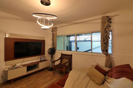 Sala  de casa à venda com 2 quartos, 123m² em Vila Mussolini, São Bernardo do Campo