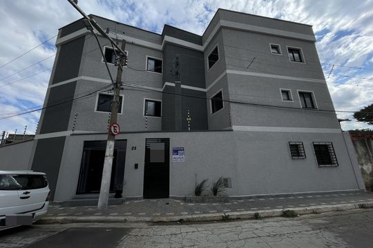 Fachada+Placa de apartamento para alugar com 2 quartos, 40m² em Jardim Maringa, São Paulo