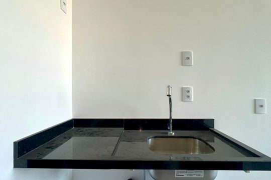 Cozinha de kitnet/studio à venda com 1 quarto, 25m² em Jardim Paulista, São Paulo