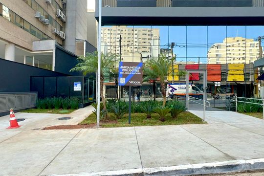 Fachada de kitnet/studio à venda com 1 quarto, 25m² em Jardim Paulista, São Paulo