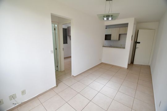 Sala de apartamento para alugar com 2 quartos, 44m² em Vila 31 de Março, Campinas