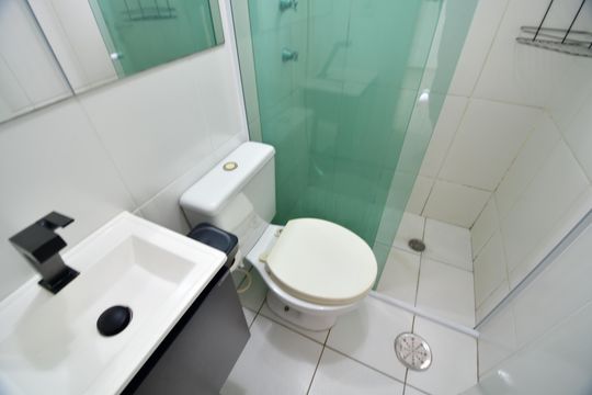 Banheiro de apartamento para alugar com 2 quartos, 44m² em Vila 31 de Março, Campinas