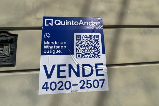 Fachada de casa à venda com 1 quarto, 146m² em Jardim do Líbano, Barueri
