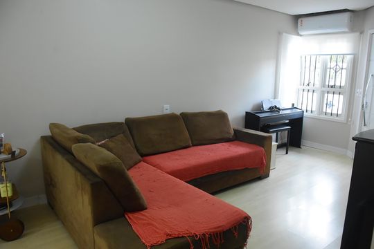 Sala de casa para alugar com 3 quartos, 168m² em Vale do Sol, Cachoeirinha