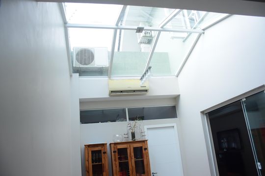 Detalhe da sala de jantar de casa para alugar com 3 quartos, 168m² em Vale do Sol, Cachoeirinha