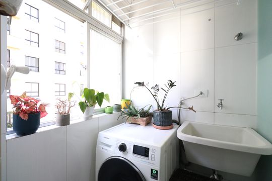Área de serviço de apartamento para alugar com 2 quartos, 71m² em Pompeia, São Paulo