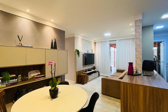 Apartamento para alugar com 3 quartos, 113m² em Taquaral, Campinas