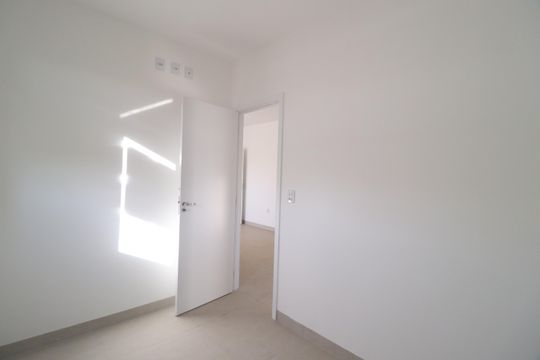 Quarto 1 de apartamento para alugar com 2 quartos, 58m² em Santa Mônica, Uberlândia