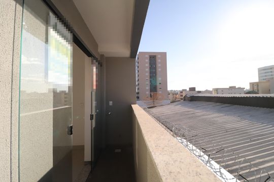 Área de Serviço de apartamento para alugar com 2 quartos, 58m² em Santa Mônica, Uberlândia