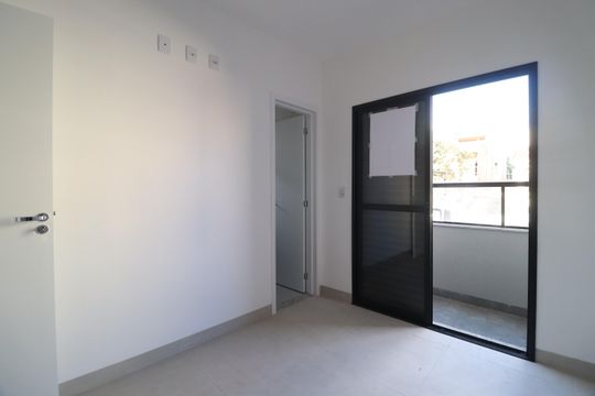 Quarto 2 - Suíte de apartamento para alugar com 2 quartos, 58m² em Santa Mônica, Uberlândia