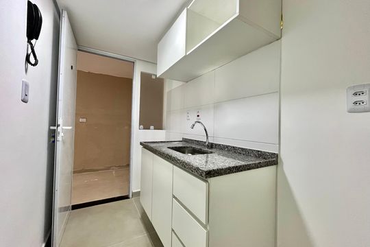 Cozinha de kitnet/studio para alugar com 1 quarto, 30m² em Jabaquara, São Paulo
