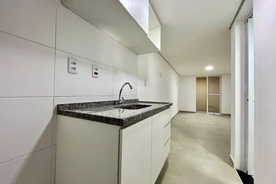 Cozinha de kitnet/studio para alugar com 1 quarto, 30m² em Jabaquara, São Paulo