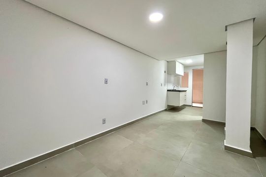 Sala/Quarto de kitnet/studio para alugar com 1 quarto, 30m² em Jabaquara, São Paulo