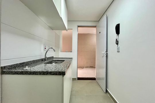 Cozinha de kitnet/studio para alugar com 1 quarto, 30m² em Jabaquara, São Paulo