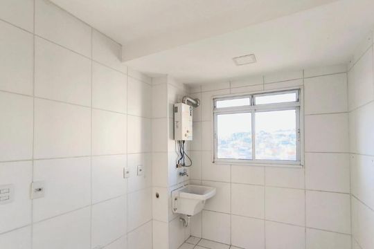 Cozinha de apartamento à venda com 2 quartos, 51m² em Jardim Guanabara, Jundiaí