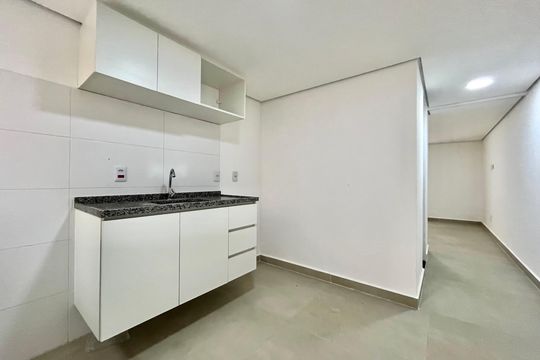 Cozinha de apartamento para alugar com 1 quarto, 30m² em Jabaquara, São Paulo