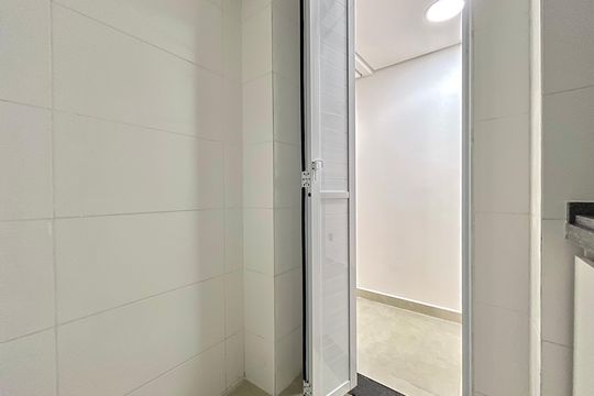 Banheiro de apartamento para alugar com 1 quarto, 30m² em Jabaquara, São Paulo