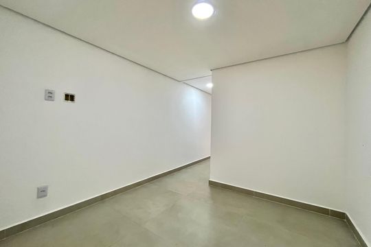 Sala/Quarto de apartamento para alugar com 1 quarto, 30m² em Jabaquara, São Paulo