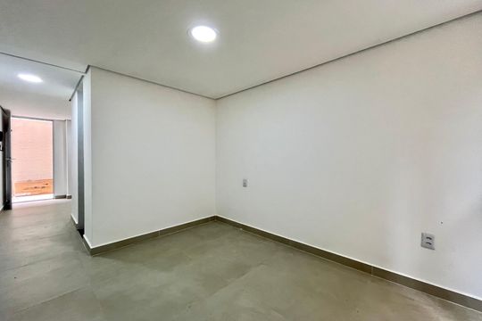 Sala/Quarto de apartamento para alugar com 1 quarto, 30m² em Jabaquara, São Paulo