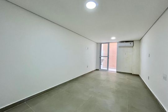 Sala/Quarto de kitnet/studio para alugar com 1 quarto, 30m² em Jabaquara, São Paulo