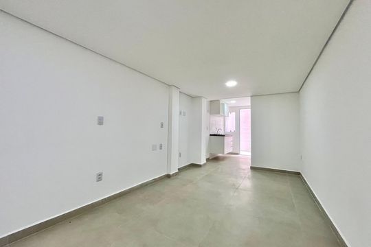 Sala/Quarto de kitnet/studio para alugar com 1 quarto, 30m² em Jabaquara, São Paulo