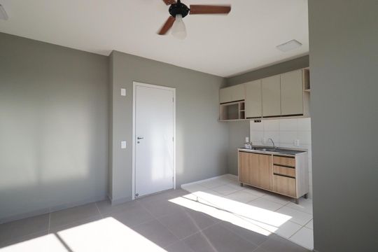 Sala de apartamento para alugar com 2 quartos, 43m² em (o-16), Ribeirão Preto