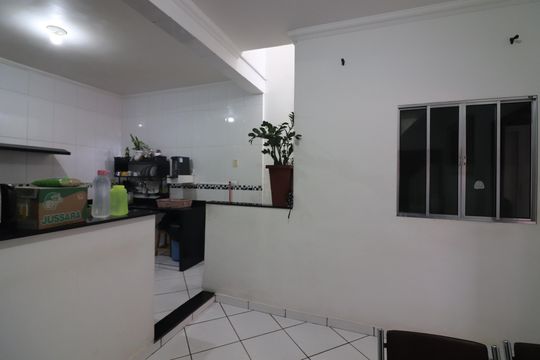 Sala  de casa para alugar com 3 quartos, 150m² em Conjunto Habitacional Calux, São Bernardo do Campo