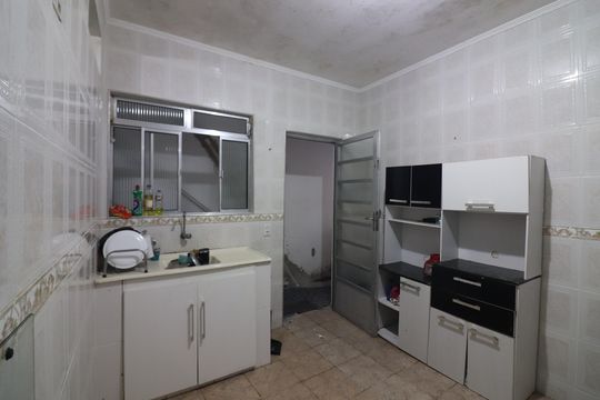 Sala/Cozinha casa 3 de casa para alugar com 3 quartos, 150m² em Conjunto Habitacional Calux, São Bernardo do Campo