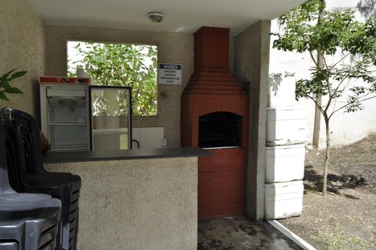 Apartamento para alugar com 2 quartos, 42m² em Cavalcanti, Rio de Janeiro