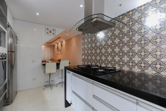 Cozinha de casa à venda com 2 quartos, 700m² em Parada Inglesa, São Paulo
