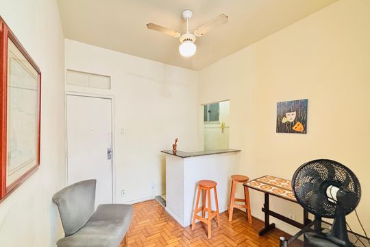 Apartamento à venda com 1 quarto, 40m² em Copacabana, Rio de Janeiro