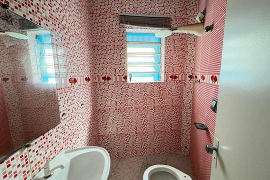 Banheiro de casa à venda com 3 quartos, 162m² em Parque das Arvores, São Paulo