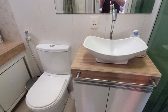 Banheiro de apartamento à venda com 3 quartos, 85m² em Cidade Nova, Belo Horizonte