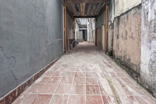 Casa para alugar com 2 quartos, 56m² em Vila Serralheiro, São Paulo