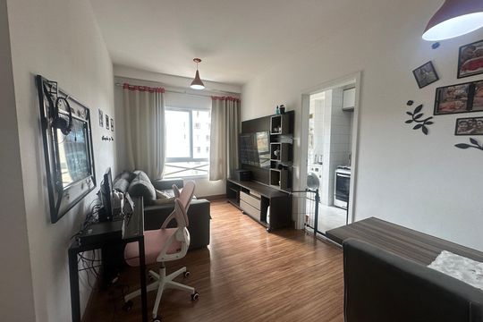Sala de apartamento à venda com 2 quartos, 59m² em Vila Iracema, Barueri