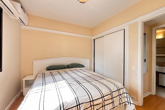 Suite de apartamento para alugar com 1 quarto, 57m² em Itaim Bibi, São Paulo