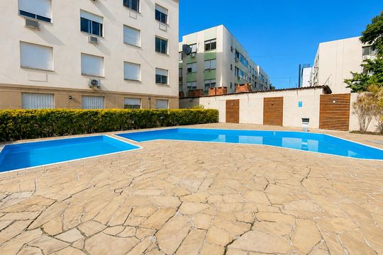 Área externa de apartamento para alugar com 2 quartos, 57m² em Glória, Porto Alegre