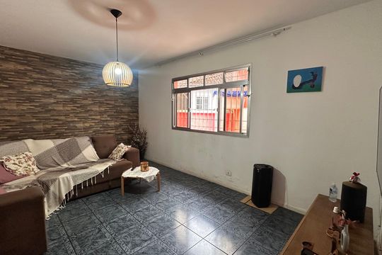 Casa à venda com 2 quartos, 250m² em Jardim São Luís, São Paulo