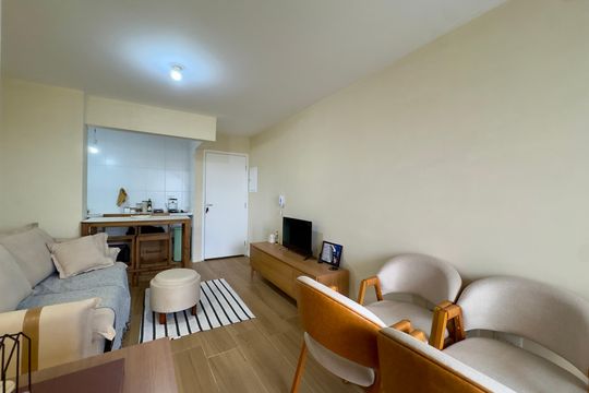 Sala de apartamento à venda com 2 quartos, 48m² em Vila Galvão, Guarulhos