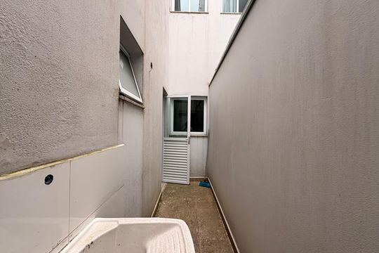 Lavanderia de apartamento para alugar com 2 quartos, 43m² em Parque das Nações, Santo André