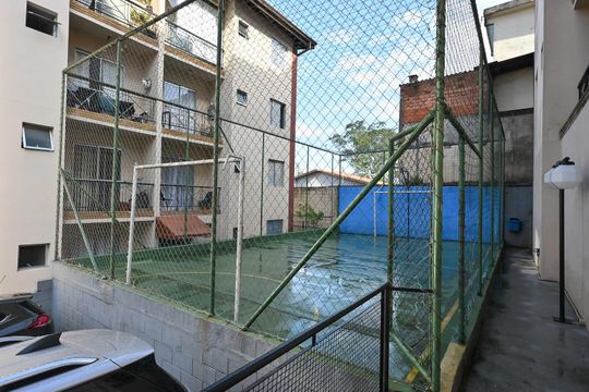 Quadra de apartamento para alugar com 2 quartos, 47m² em Jardim Santa Rosa, Taboão da Serra