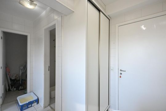 Área de Serviço  de apartamento para alugar com 3 quartos, 141m² em Jardim Monte Kemel, São Paulo