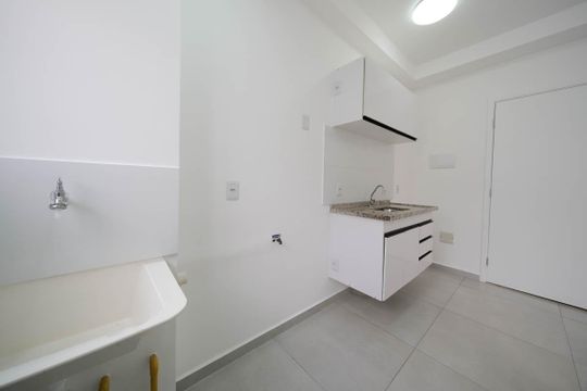 Sala/Cozinha de apartamento para alugar com 1 quarto, 30m² em Vila Guilhermina, São Paulo