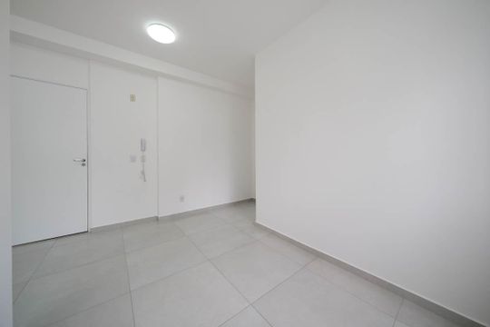 Sala/Cozinha de apartamento para alugar com 1 quarto, 30m² em Vila Guilhermina, São Paulo