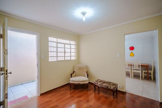 Casa à venda com 2 quartos, 80m² em Vila Butantã, São Paulo